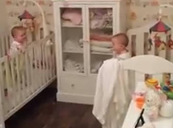 This Dad Caught His Adorable Baby Twins Up After Bed Time, But They’re Too Cute To Care.