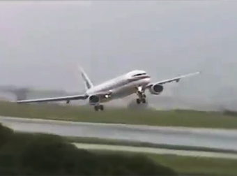 After You See These Plane Landings, You Won’t Fly Again.