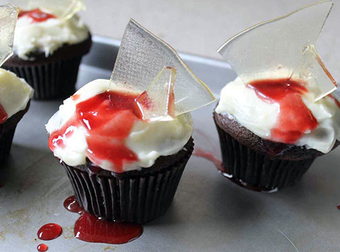 Your Halloween Party Just Got Better With These Creative Cupcake Ideas.