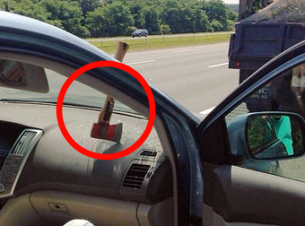 Check Out These 20 Unbelievably Close Calls. These Must Be The Luckiest People Ever.