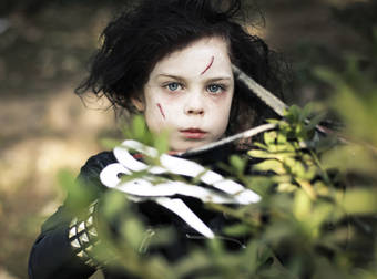 This Little Girl Transforms Into Her Favorite Characters For Stunning Photos.