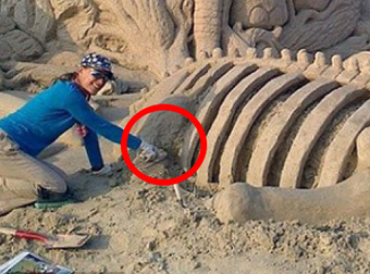 What She Unearthed One Day At The Beach Has Me Insanely Jealous. Seriously…Whoa.