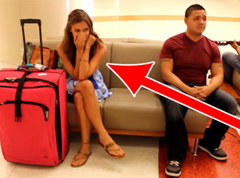 Woman Waiting At The Airport Gets A Romantic Musical Surprise From Her Boyfriend.