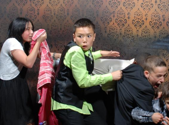 These Poor People Were Photographed Inside A Haunted House. Here Are Their Reactions.
