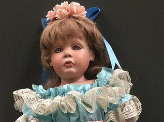 These Creepy Dolls Started Showing Up At Random Houses. WTF.