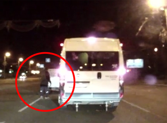 This Has Got To Be The Most Hilariously Random Road Rage Incident Ever. For Real.