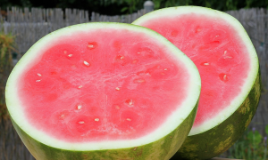 You’ll Never Look At A Watermelon The Same Again After This. Whoa.