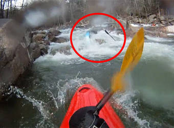 Kayakers Save A Drowning Man’s Life With Not A Second To Spare.
