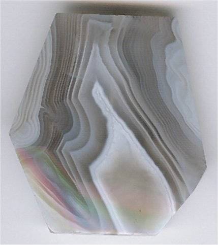 Agate doesn't need to be multicolored to be striking.