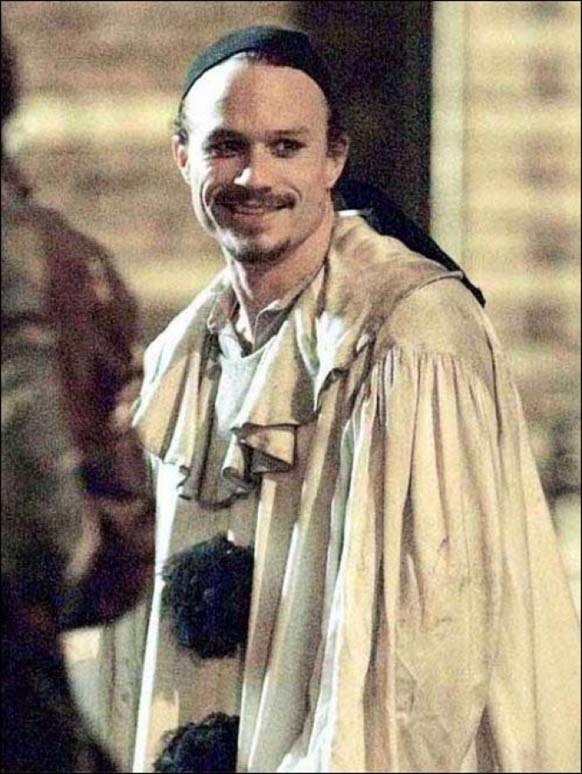 8.) Heath Ledger smiles on the set of The Imaginarium of Doctor Parnassus before overdosing on pain killers.