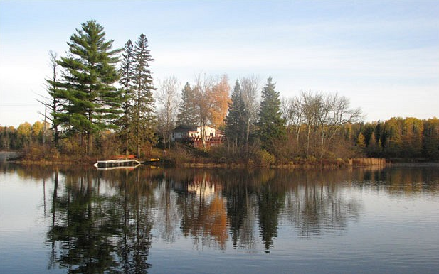 18. Republic Island, Michigan, USA: $600 per week.