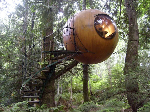 Free Spirit Spheres, Canada.