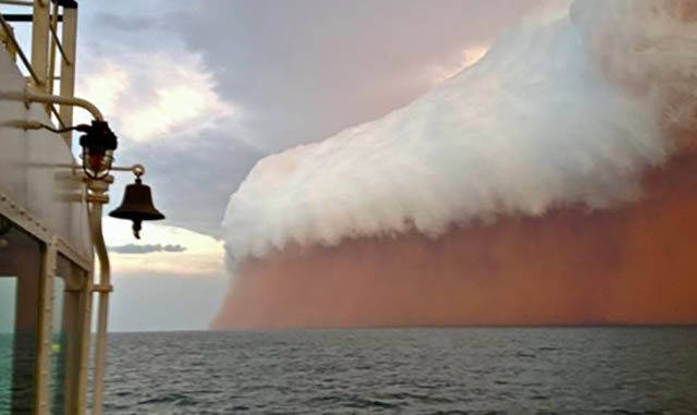 The day the ocean turned into beer