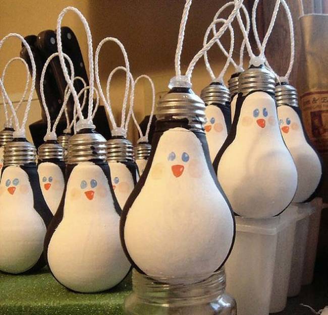 These penguin lightbulb ornaments will brighten up your tree.