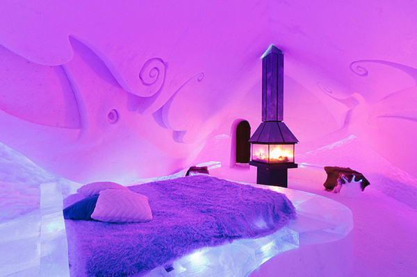 9. Ice Suite - Hôtel de Glace (Québec, Canada)