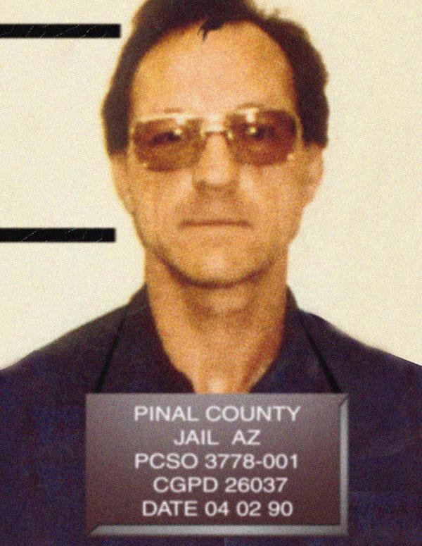 9.) Robert Ben Rhoades was a trucker who in the late 80's to early 90's went on a killing spree, picking up female hitchhikers on the road and sexually torturing them before murdering them in the back of his truck. Rhoades was really into bondage and S&M and even carried a "rape kit" consisting of needles, whips and dildos. When he was arrested they found a naked woman chained to his cab along with a journal cataloging all of his victims.