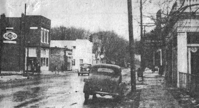 7.) This photograph of First and Oakland is from the "Howdy Neighbor" section of an unidentified 1942 Columbus newspaper.