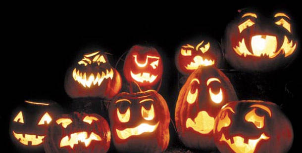 1.) The world record for most Jack-O-Lanterns carved simultaneously is 30,919, which was accomplished by the town of Highwood, Illinois.