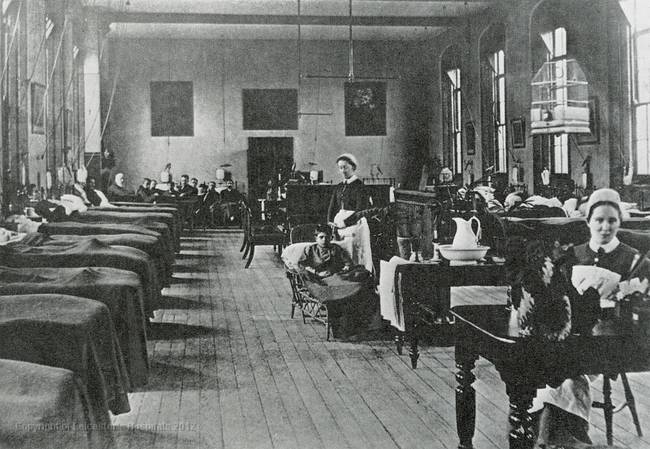 Beds in hospitals were often too close together, causing needless spread of disease.