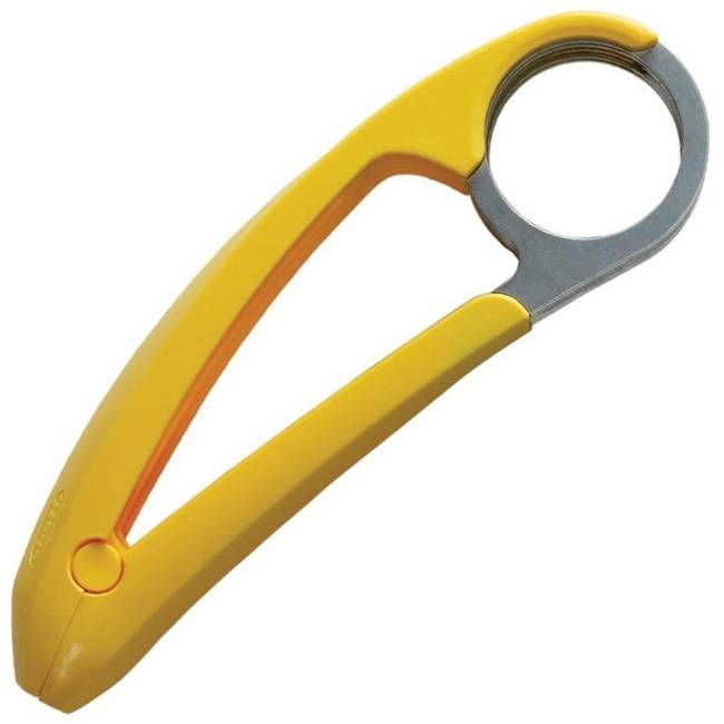 <a href="https://www.amazon.com/Chefn-Bananza-Banana-Handles-Kitchen/dp/B00JWJ63ZG/ref=sr_1_2?s=home-garden&ie=UTF8&qid=1420738902&sr=1-2&keywords=chef%27n+bananza+banana+slicer/=vira0d-20" target="_blank">Banana Slicer</a>