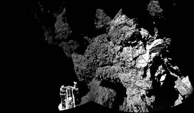 The lander <i>Philae</i> on the surface of the comet.