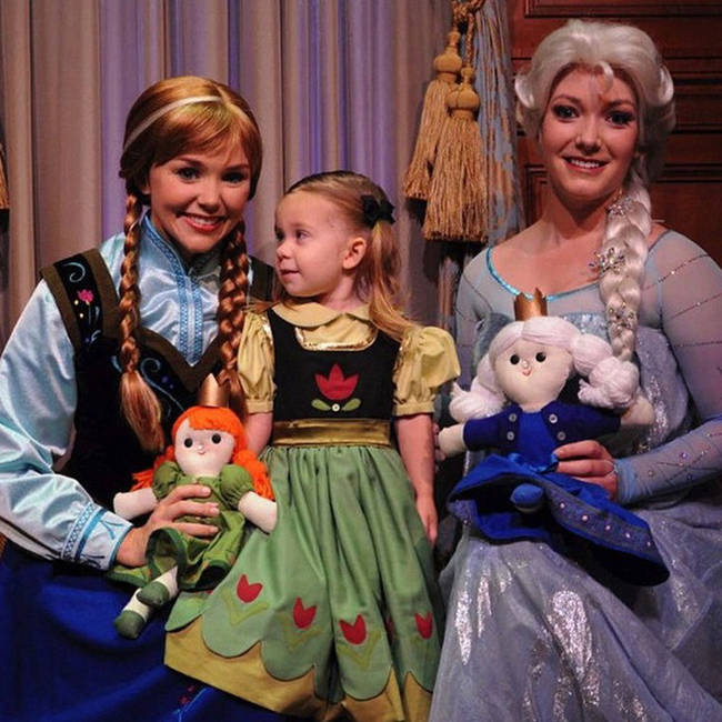 Checking in with Elsa and Anna.