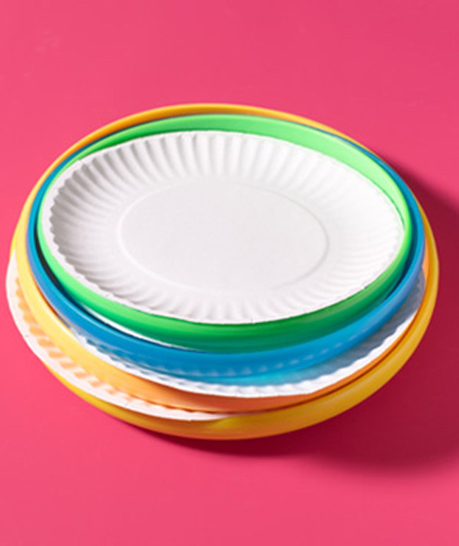 24.) Keep your paper plates sturdy at your picnic with frisbees.