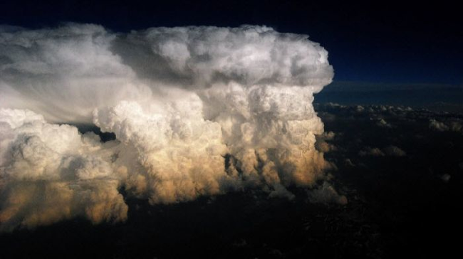 These huge formations mean a storm is coming.