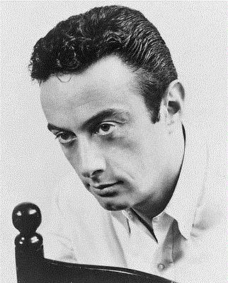 Lenny Bruce died of heroin overdose while sitting on the toilet in 1966.