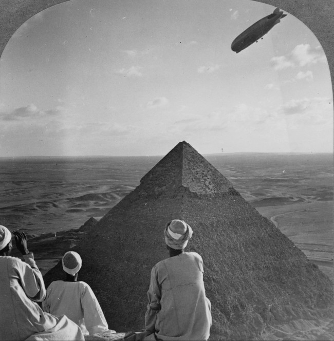 Zeppelin over the Pyramids, 1931