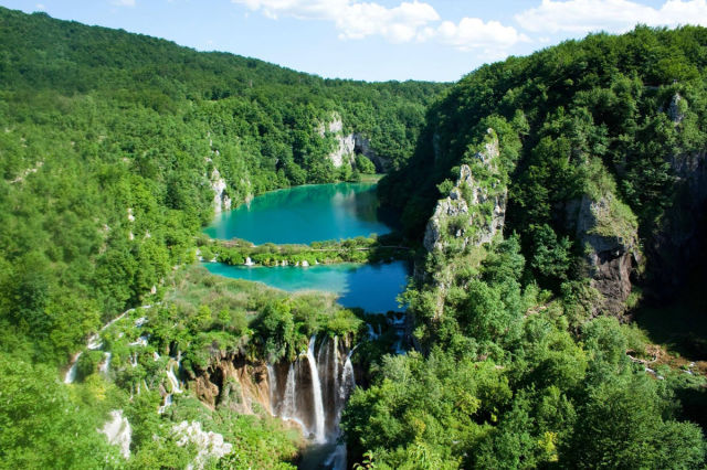 19. <a href="https://www.np-plitvicka-jezera.hr/" target="_blank">Plitvice Lakes, Croatia</a>