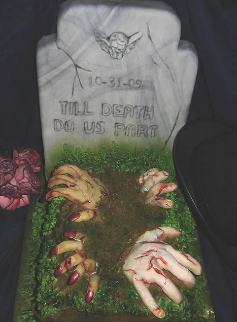 4.) Zombie Graveyard Cake