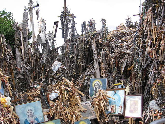 A sea of crosses.