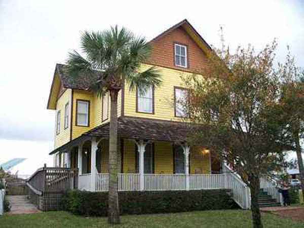 1.) Riddle House: This house in Palm Beach County, Florida, was originally a funeral parlor. In the 1920’s the house became privately owned by Karl Riddle. Joseph, oen of Karl’s former employees, committed suicide by hanging himself in the attic of the house. The man hated men, so he terrorizes any man that steps foot in the house.