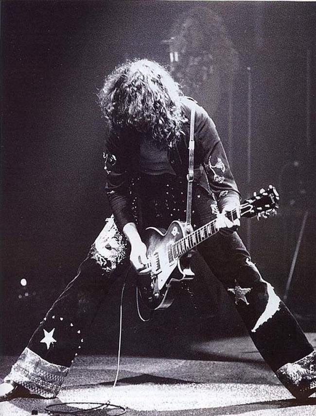 23.) Jimmy Page performing live with Led Zeppelin (1972).