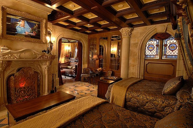 5.) There is a suite in Cinderella's Castle that can't be booked and you can only stay there if you win a contest.