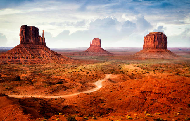 5.) Monument Valley Park, Arizona and Utah