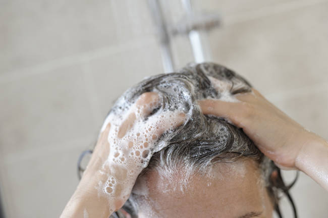 Many shampoos and other cosmetic products contain cancer-causing carcinogens.