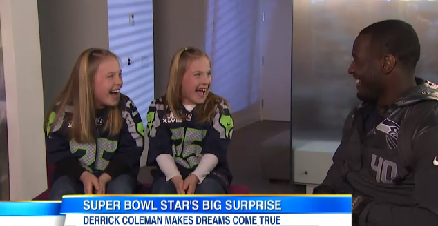 2.) Derrick Coleman inspired us all when he became the first legally deaf person to play in the NFL, but for those like Riley and Erin, who are also deaf, his success is even more meaningful. After the twins wrote him a letter telling him that he’s their inspiration, Coleman responded by visiting their home and giving them tickets to the Super Bowl he and his Seattle Seahawks would go on to win.