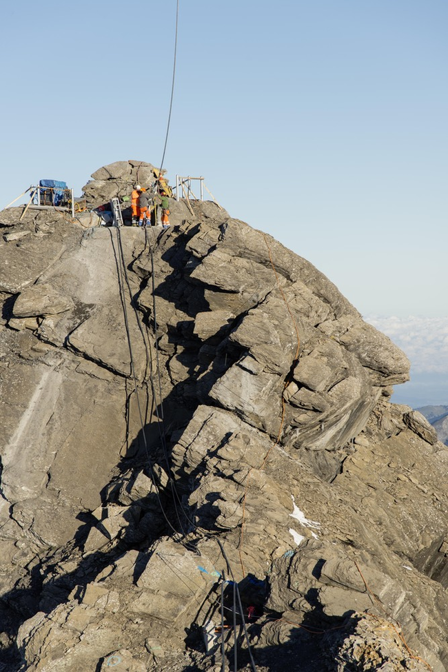 As you can probably imagine, building the walk was no easy task.