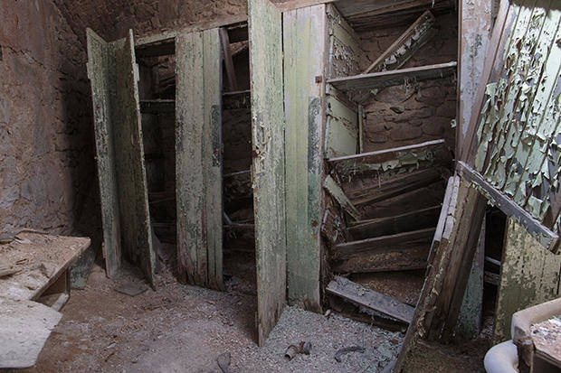 There's tons of storage space in this prison. Storage space for...dead bodies! And of course for necessities like dry and canned goods that keep any institution running.