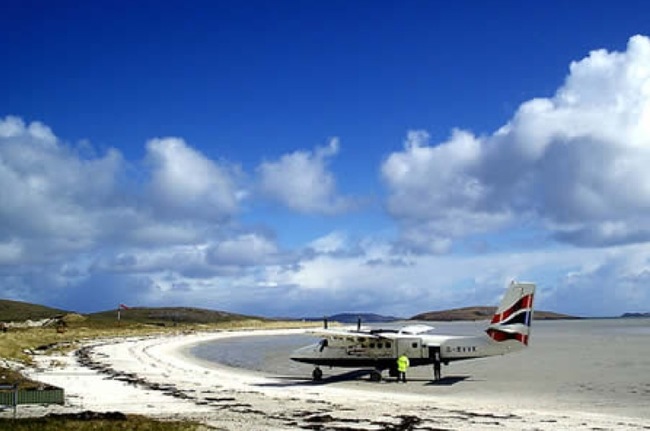 11.) Barra Airpot - Traigh Mhor, Scotland