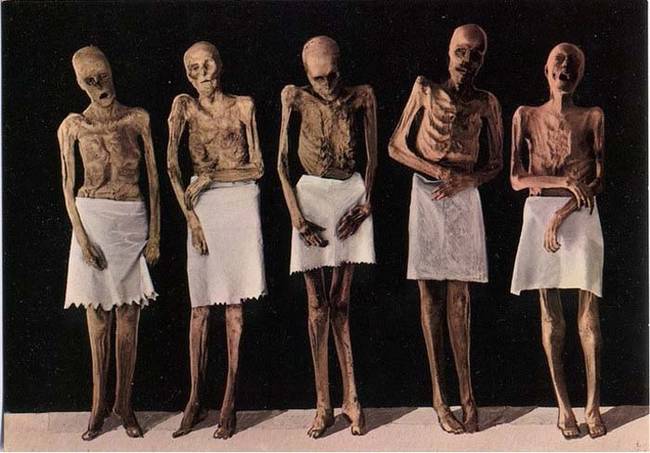 Say hello to a few of the mummies of Venzone.