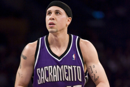 5.) Mike Bibby has more of a nervous habit as opposed to a superstition. During every timeout, Bibby will cut his fingernails. He is so obsessed with keeping his nails are the right length and shape that his coaches even bring him nail clippers while the coach talks about whatever a coach talks about.