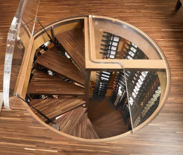 These spiral staircases are all the rage.