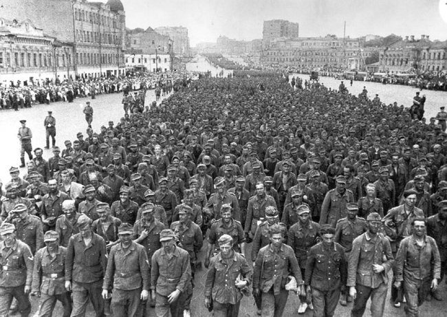 25.) 57,000 German POW are marched to Moscow in 1944 after their defeat in Belarus.