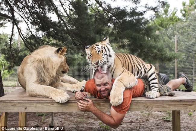 After some time spent recovering, Bovard eventually regained sight in one of his eyes. During his time in complete blindness Bovard said what he missed most of all was seeing animals.