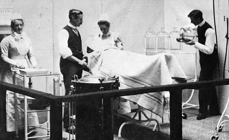 A clean operating room had a death rate of 1 in 10. A dirty operating room had a 1 in 4 death rate. The correlation wasn’t discovered until later in the period.