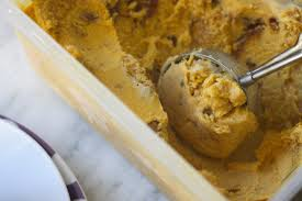 9.) <a href="https://www.shutterbean.com/2011/pumpkin-gingersnap-ice-cream/">Pumpkin Gingersnap Ice Cream</a>