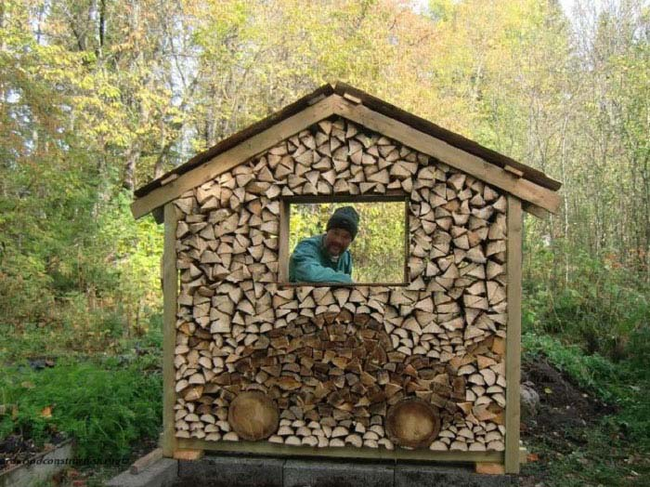 Now that's a wood shed.